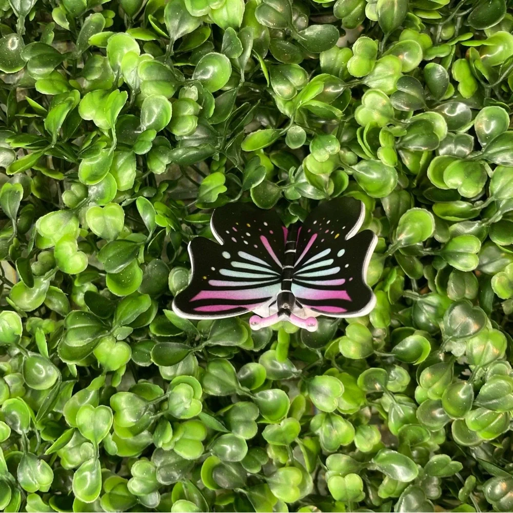 MULTI Butterfly Phone Socket